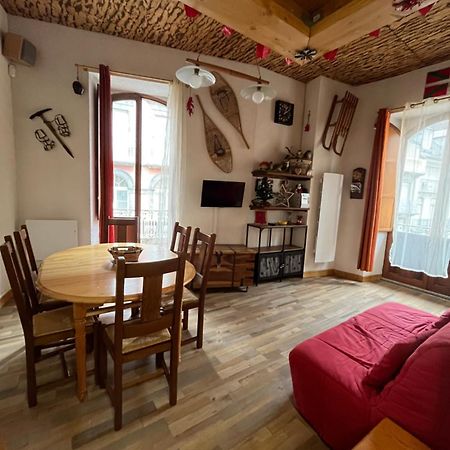 Appartement Proche Centre Ville 4 Personnes Proche Telecabine Wifi Couchages 2 Mezzanines 1Bz Residence La Tourette Cauterets Buitenkant foto